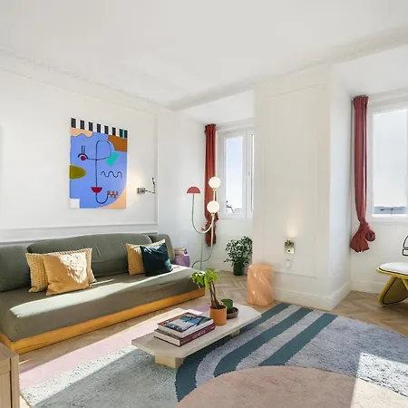 Whome Downtown Modern Masterpiece W/ River Views *